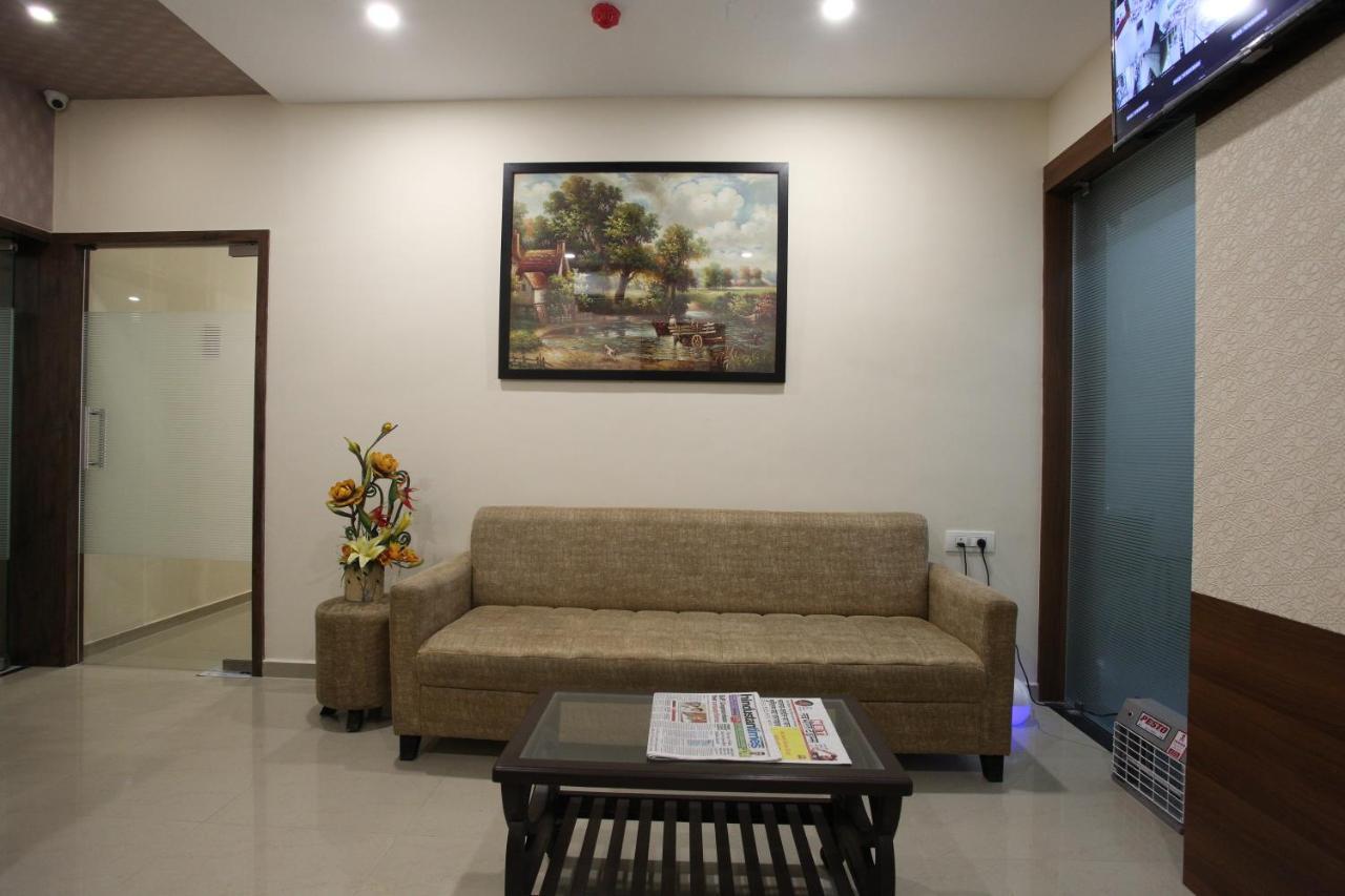 Hotel Ocean Suites Mumbai Kültér fotó